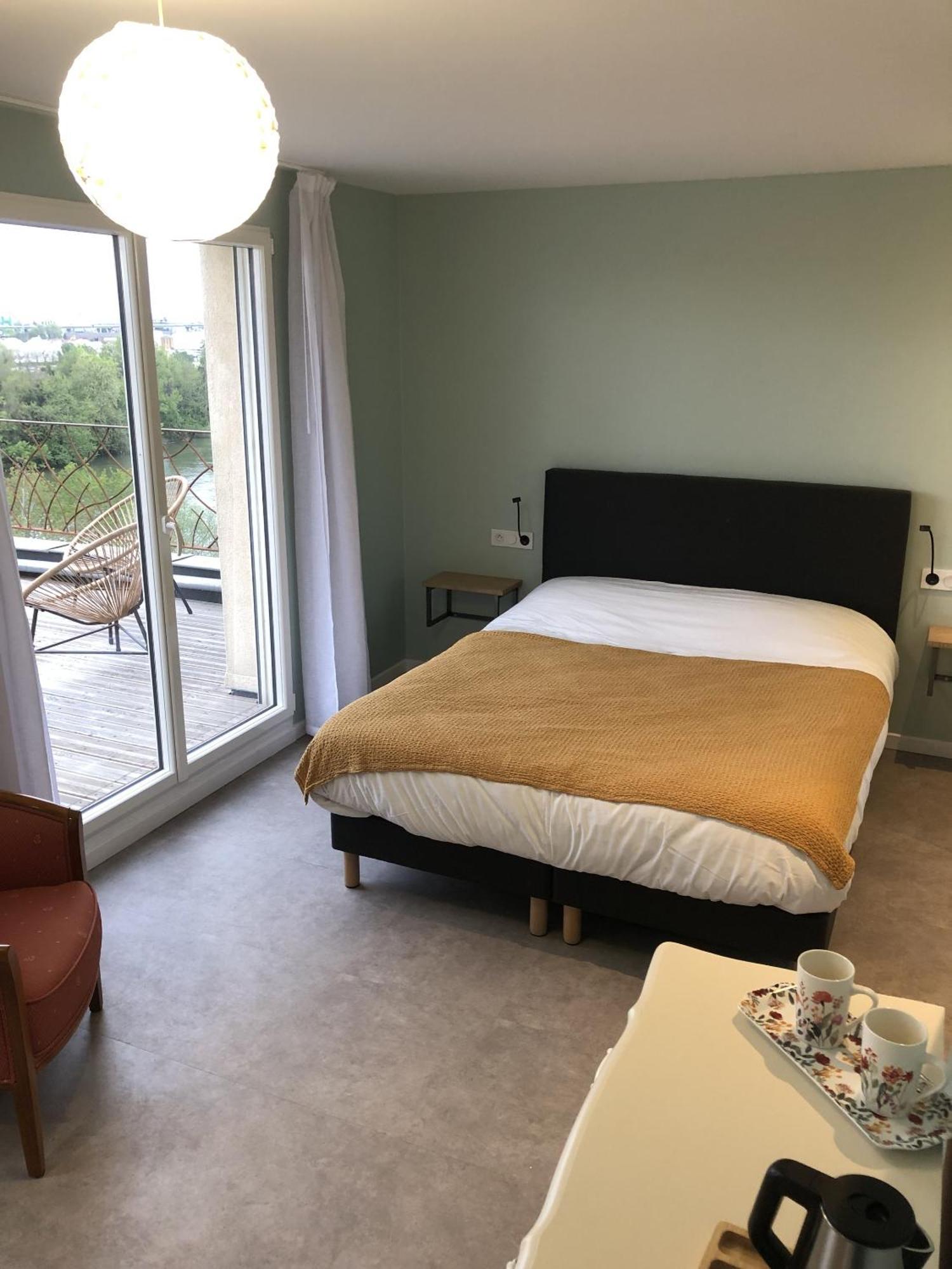Bed and Breakfast L'Atelier Sur Seine Épinay-sur-Seine Esterno foto